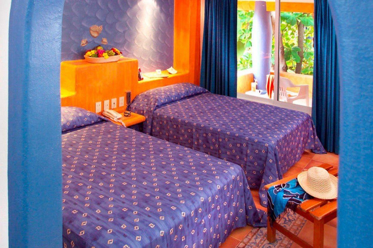 Hotel Villa Mexicana ซีฮัวตาเนโค ภายนอก รูปภาพ