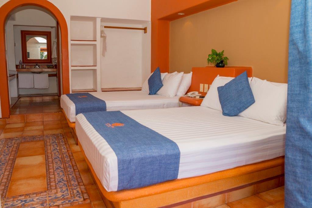 Hotel Villa Mexicana ซีฮัวตาเนโค ภายนอก รูปภาพ