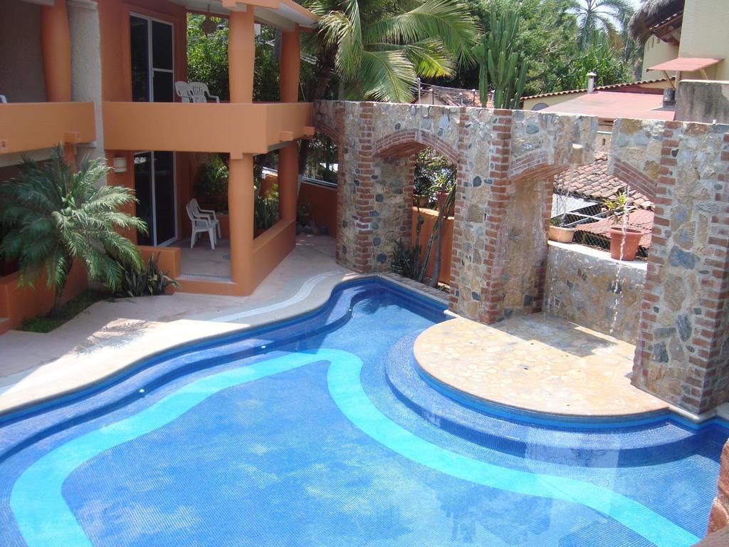 Hotel Villa Mexicana ซีฮัวตาเนโค ภายนอก รูปภาพ